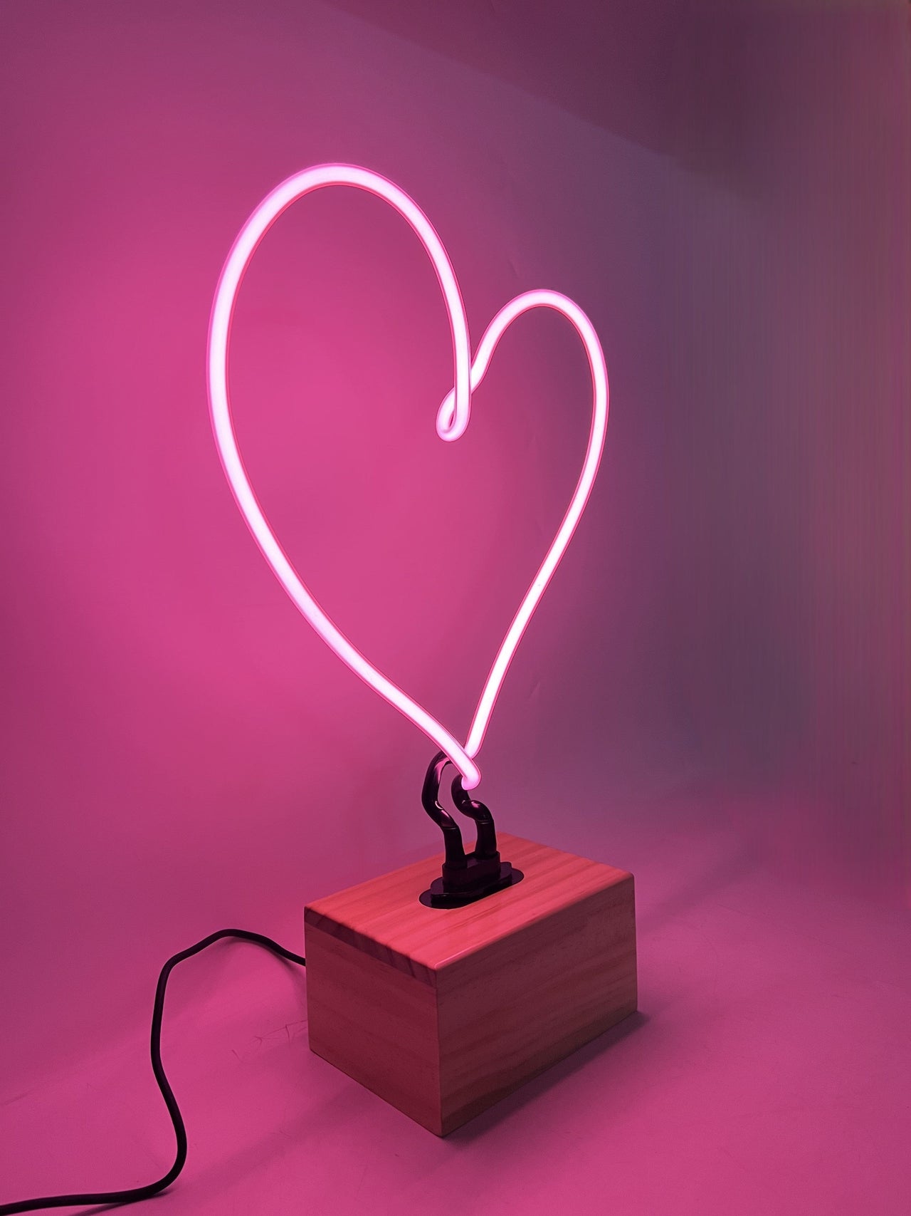 "Heart" Glass Neon Lamp by Neon Icons
